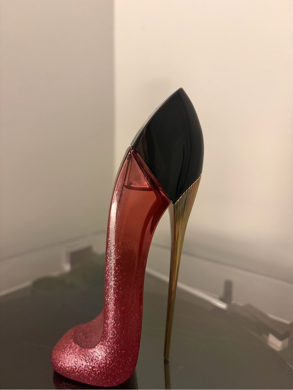 Elegant Pink Glitter High Heel Perfume Bottle with Gold Stiletto Heel